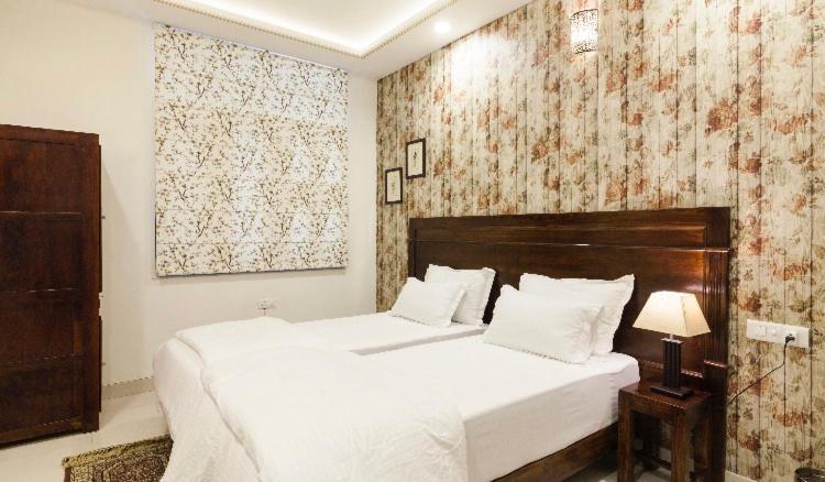 White Tulips Home Stay Jaipur Exteriör bild